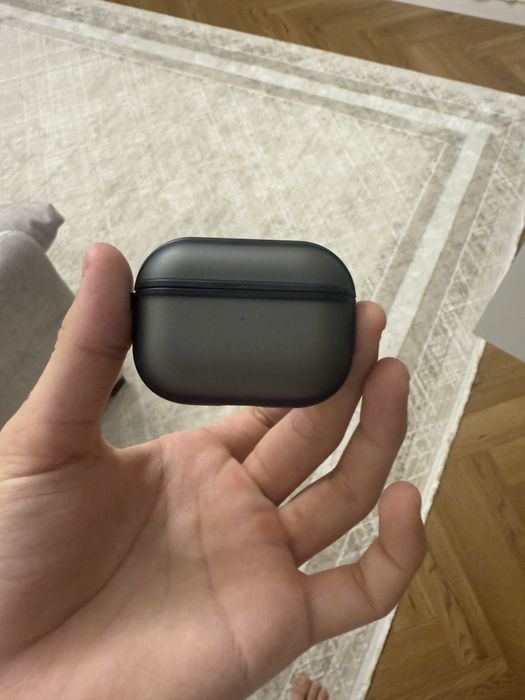 Безпроводные наушники Airpods