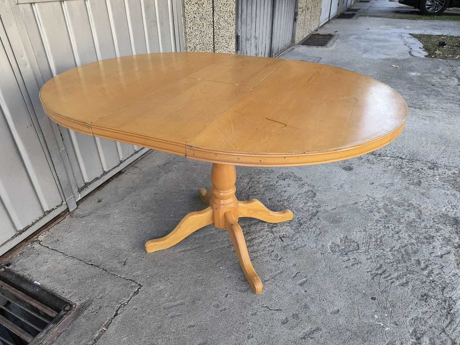 Кухненска маса разтегателна с диаметър 101 см. – масив