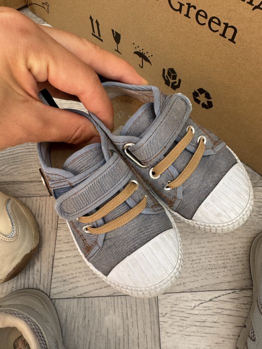 Детская обувь, кроссовки, сандали