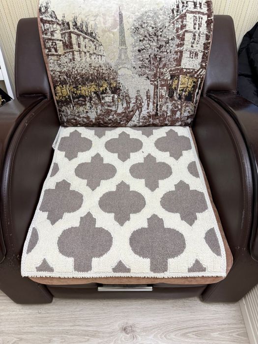 Продается диван с креслом