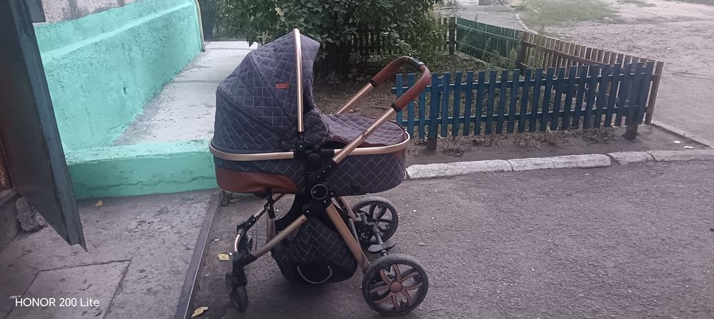 Отдам каляску в отличном состоянии