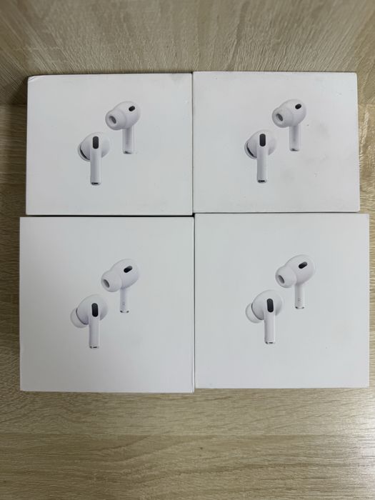 Apple AirPods 4  2025 new
