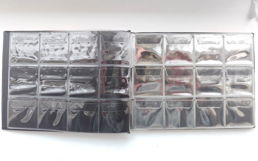 Альбом для монет (96 ячеек)