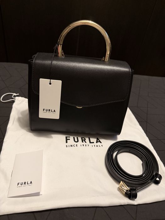 Оригинални дамски чанти Furla, Justcavalli, HUGO VALENTINO  Harrords London
