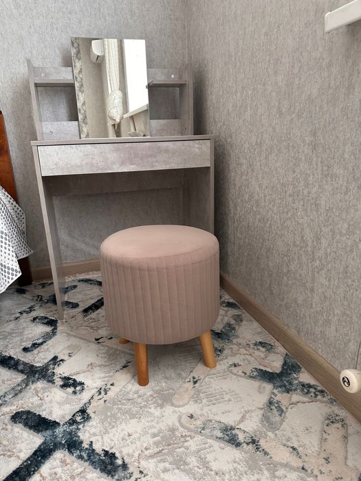 Туалетный столик