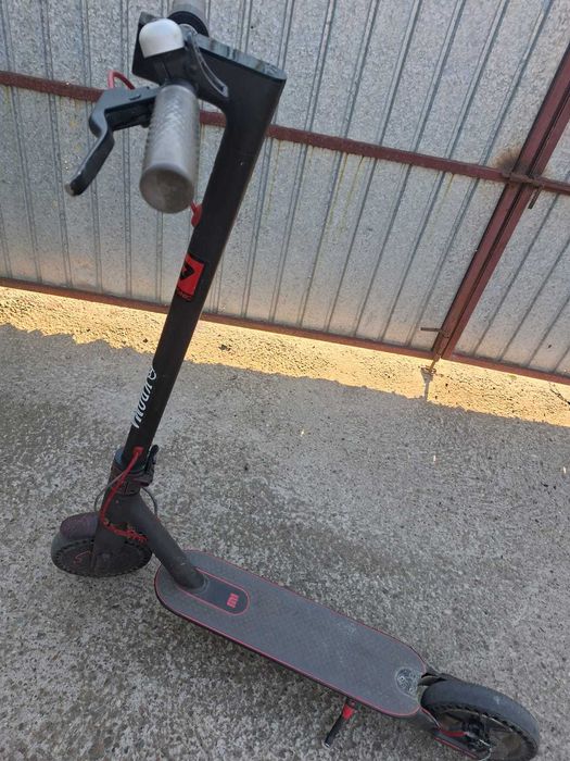 Trotinetă electrică Xiaomi si Hoverboard