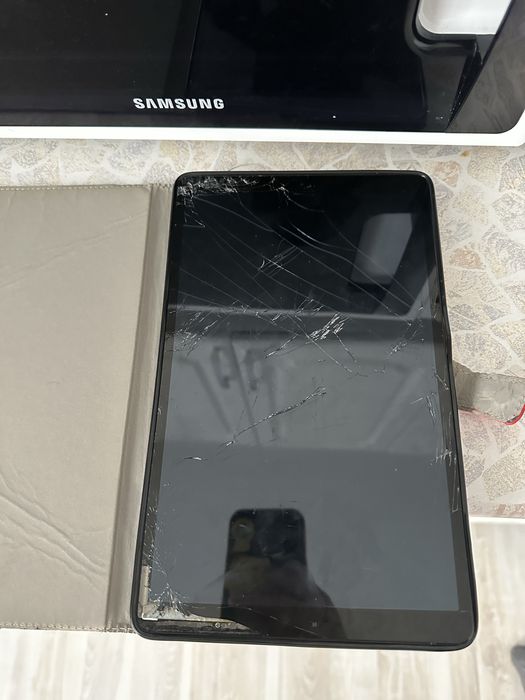 Планшет в рабочем состояний