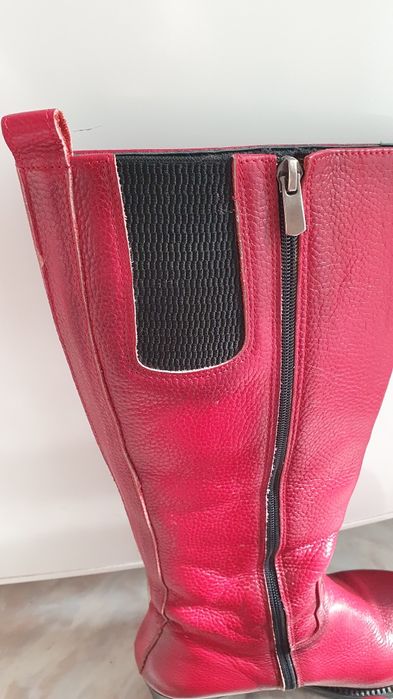 Червени ботуши, естествена кожа, номер 38