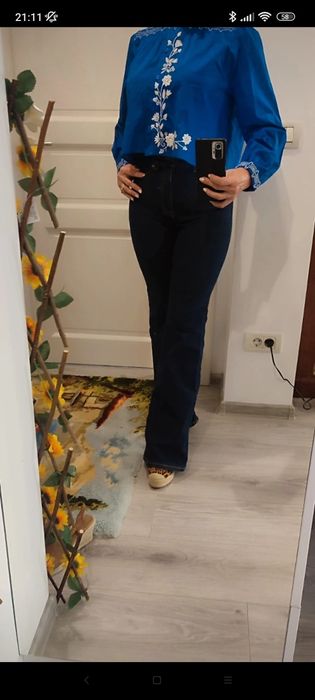 Bluzita Zara, noua cu eticheta, deosebita, model actual, bumbac