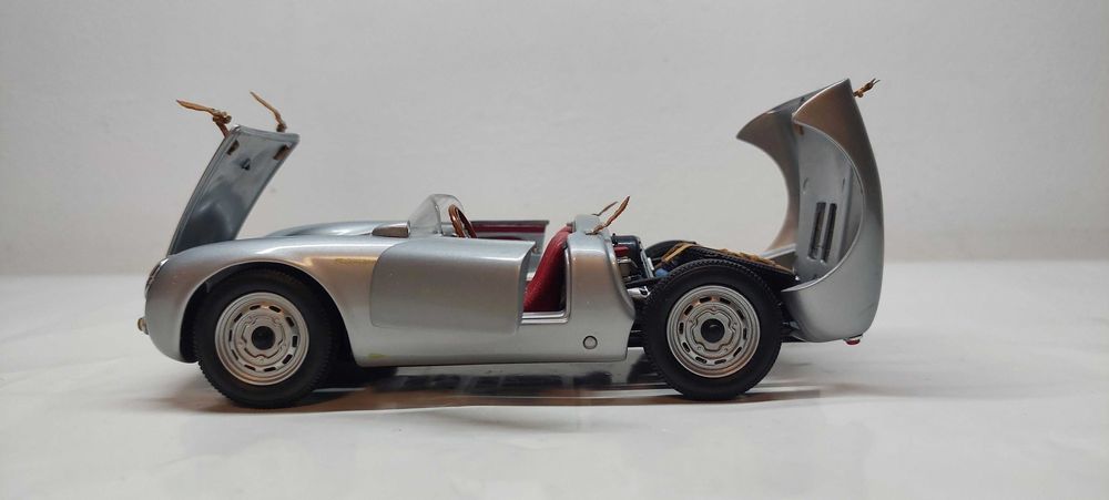 Macheta de colectie Porsche 550 Spyder 1954 M009 1/24 CMC