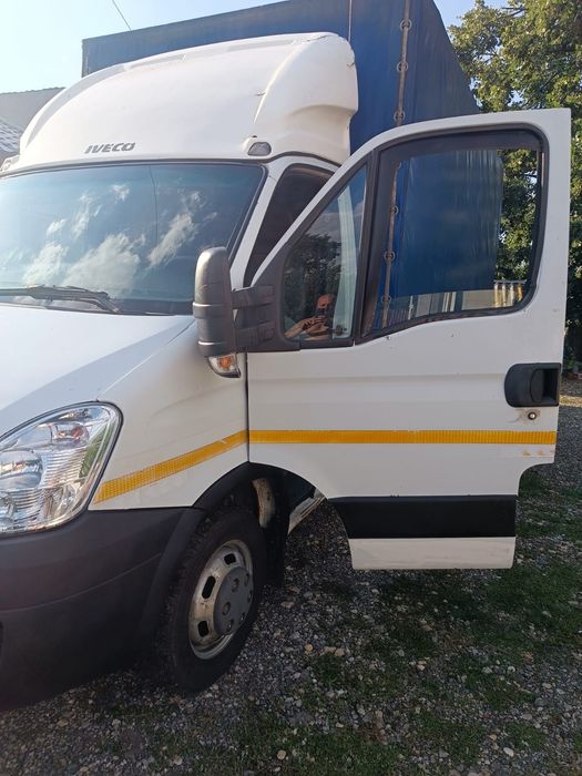 Iveco  2008 diesel, 5.800 € — imagine 4