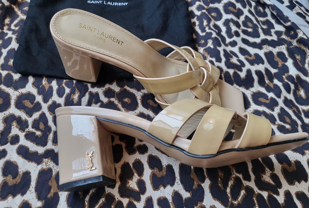 Saint Laurent ,Paris чехли н.38