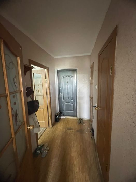 Продам 1 ком квартиру ( Сингай)
