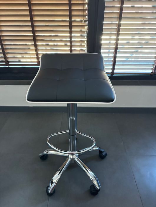 Бар Стол на колелца Париж с 24 м гаранция и безплатна доставка до офис