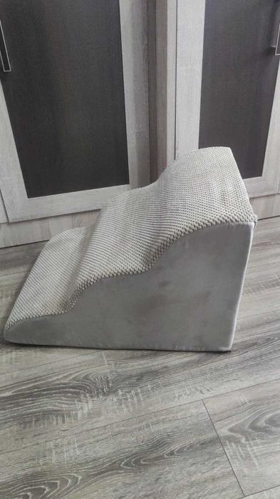 Trepte pentru animale de companie NOU!