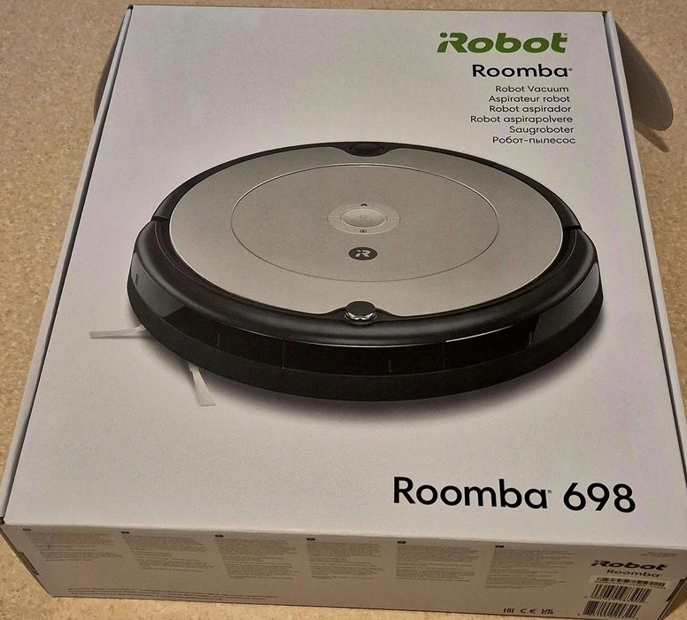 Vând irobot aspirator 698