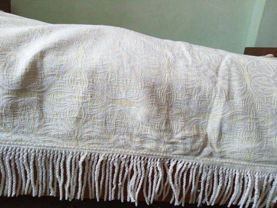 Покривка за легло