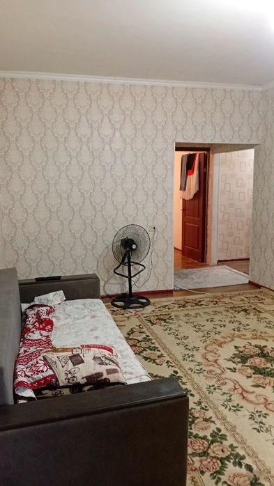 Продам 2х ком.кв.в 8мкр.д 12