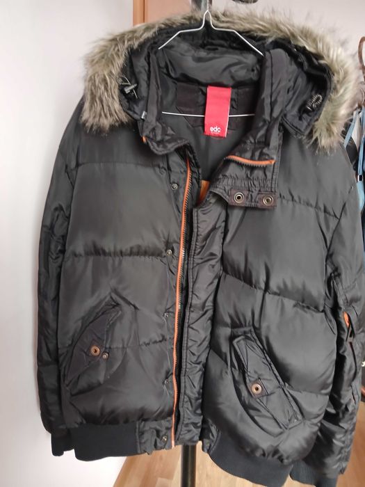 Мъжко  пуено яке с качулка