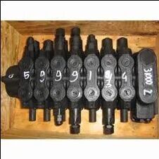 Distribuitor hidraulic pentru miniexcavator Takeuchi TB138FR