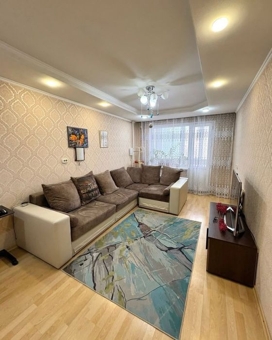 Продам 3-х комн. квартиру, Мызы, 5/1