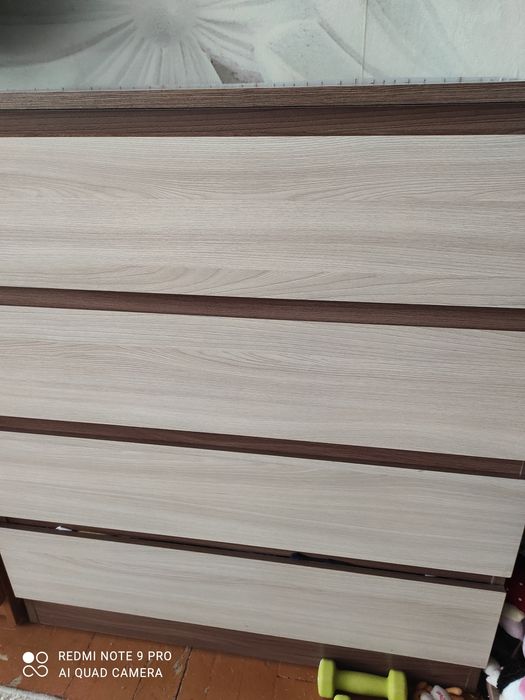 Срочно продам письменный стол