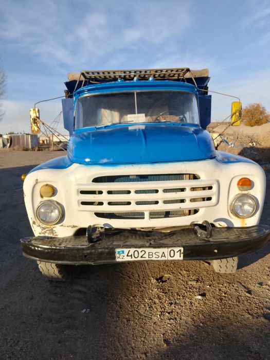 Продаётся ЗИЛ в хорошем рабочем состоянии.