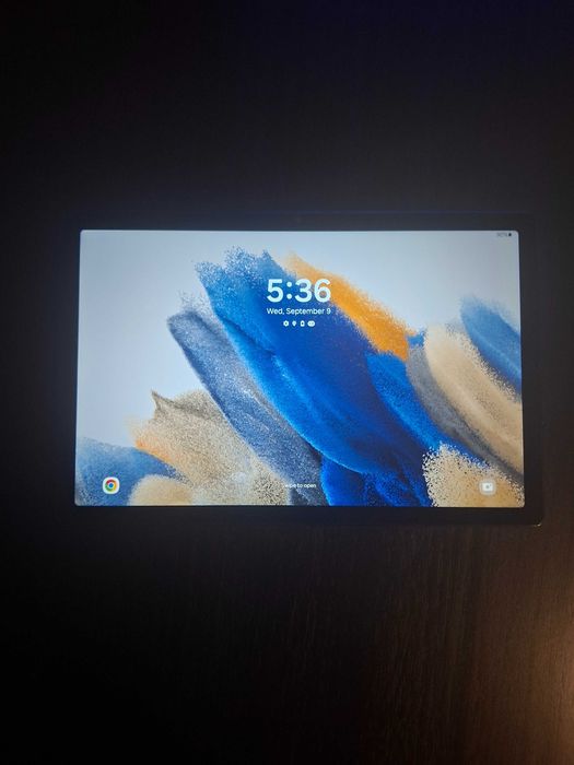 Samsung Galaxy Tab A8 10.5" 32GB розов - без драскотини, като нов