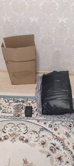 Надувной 2 местный матрас с насосом