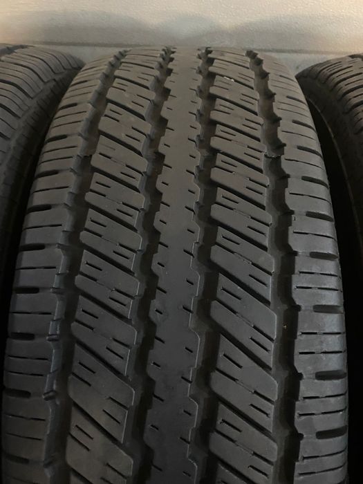 255 70 16 Continental allseassons