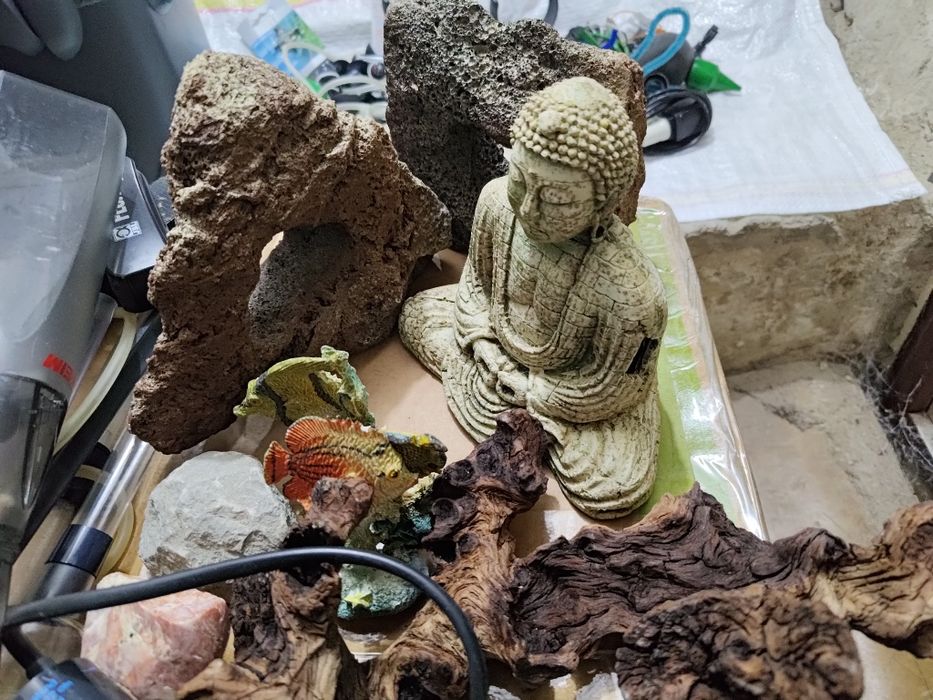 Vând mai multe produse de acvaristica