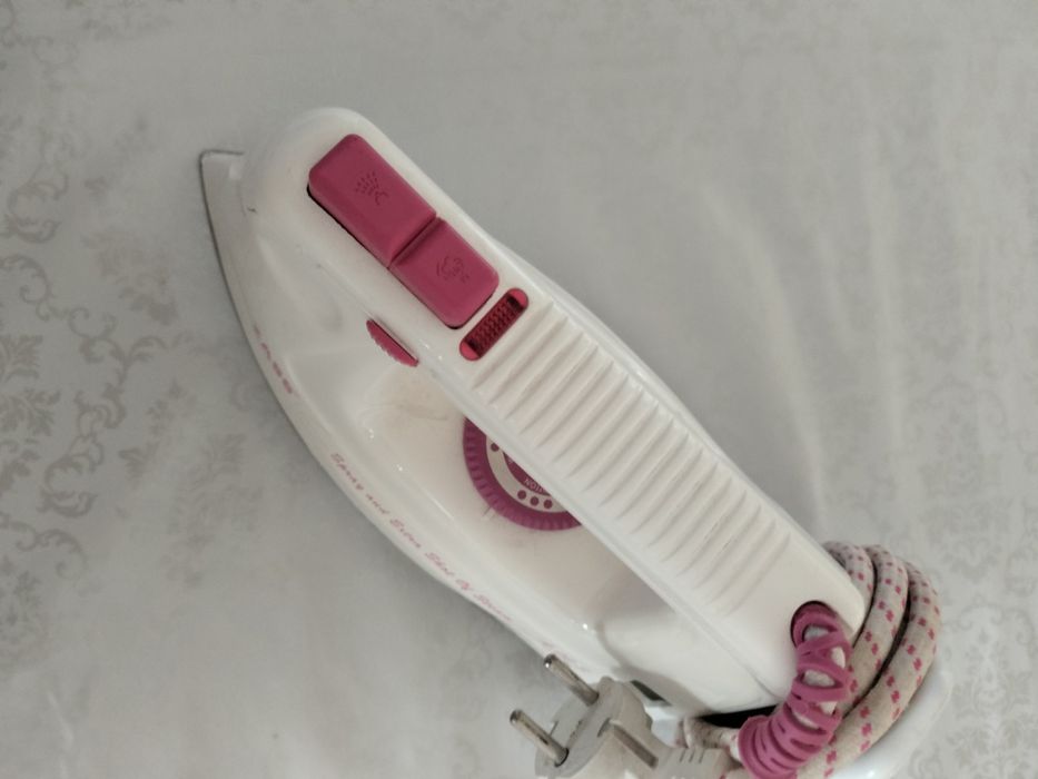 Продам паровой утюг