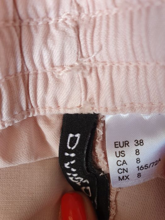 Къси панталонки,розови,цвят пудра,H&M,Pimkie