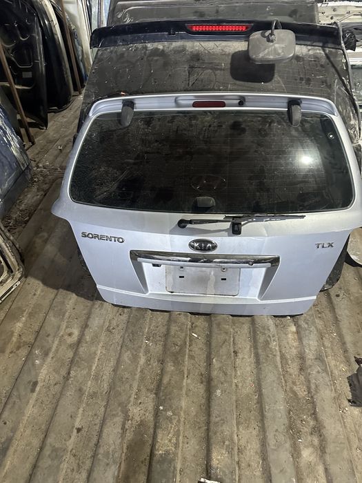 Киа Соренто крышка багажника бу оригинал