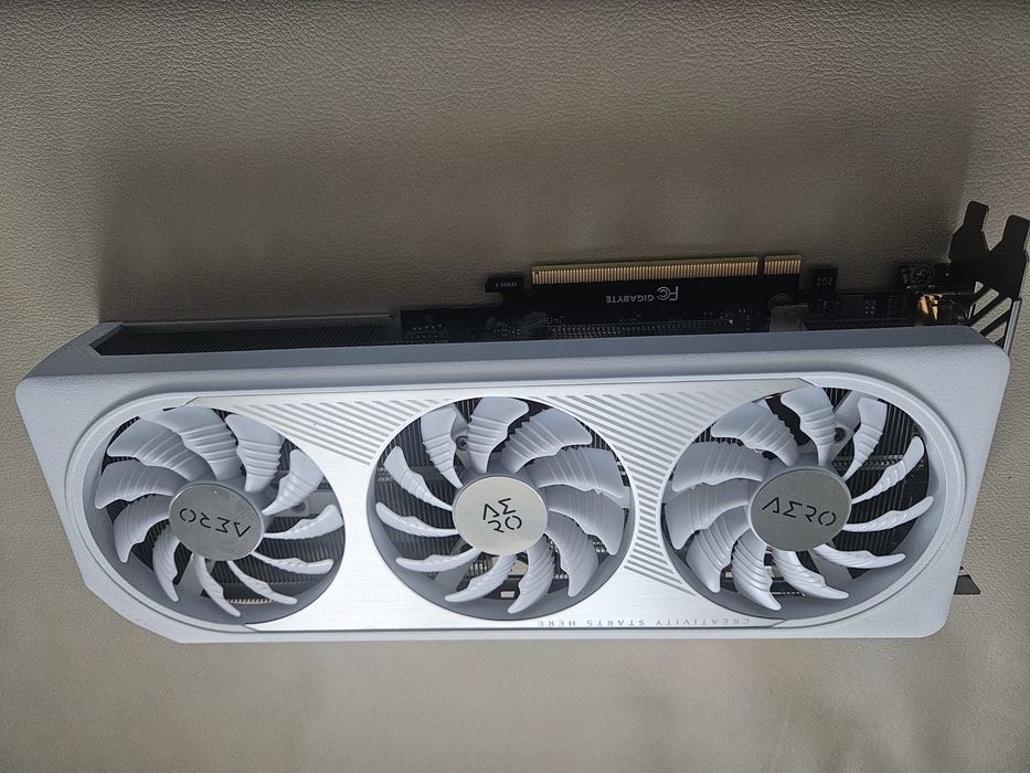 Placa video Geforce RTX 4060 Ti Aero