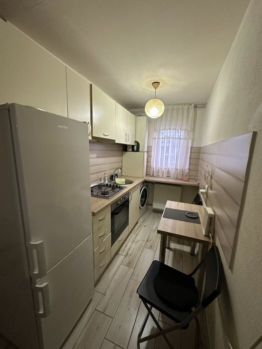 Închiriez garsoniera zona Cetate Bulevard din 15 Aprie sau 1 Mai