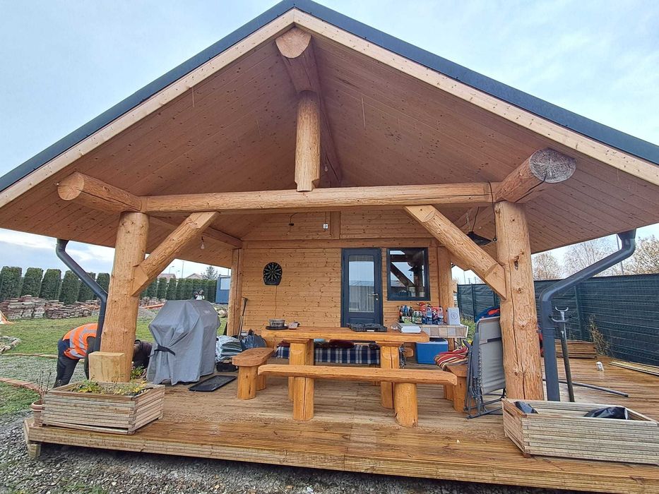 Case lemn rotund necalibrat constructii din lemn