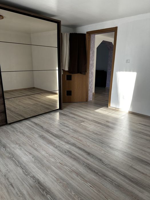 Inchiriere casa Urseni