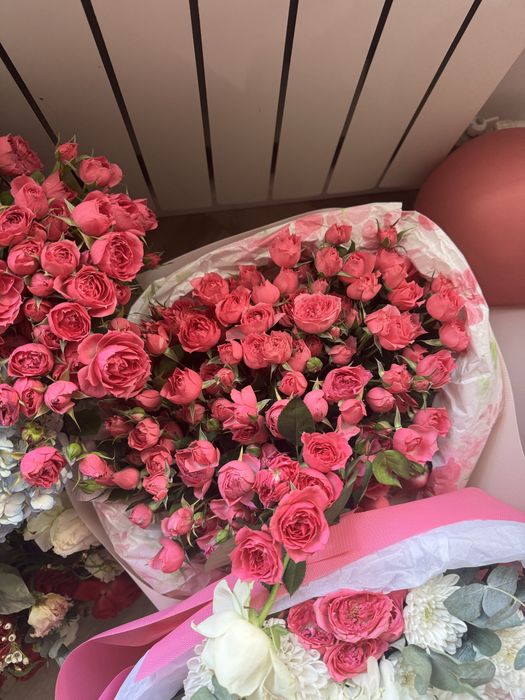 Продам цветы, вчера подарили