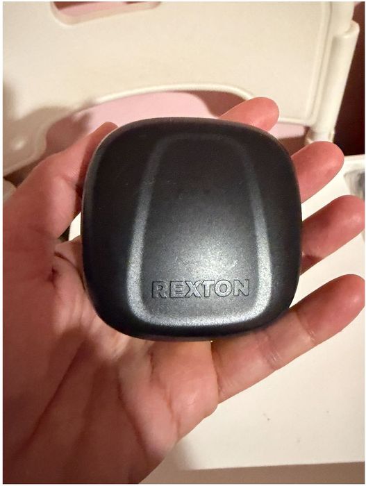 Aparat auditiv Rexton retroauricular cu cutie