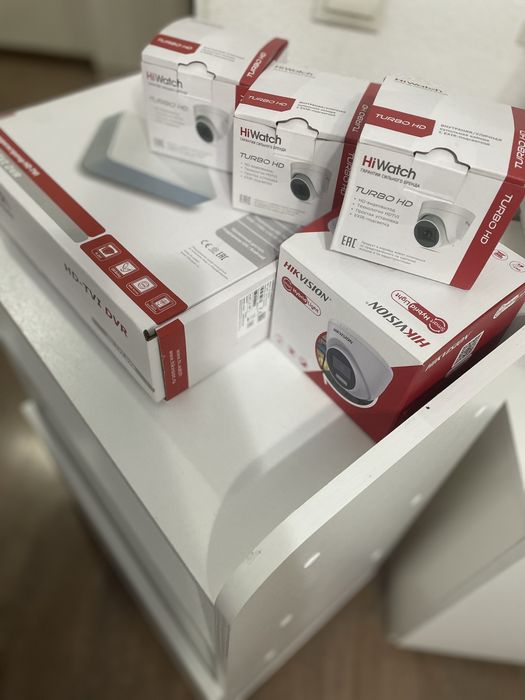 4 Камеры видеонаблюдения с регистратором