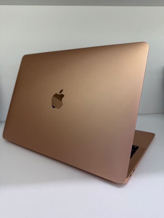 MacBook  M1 2020