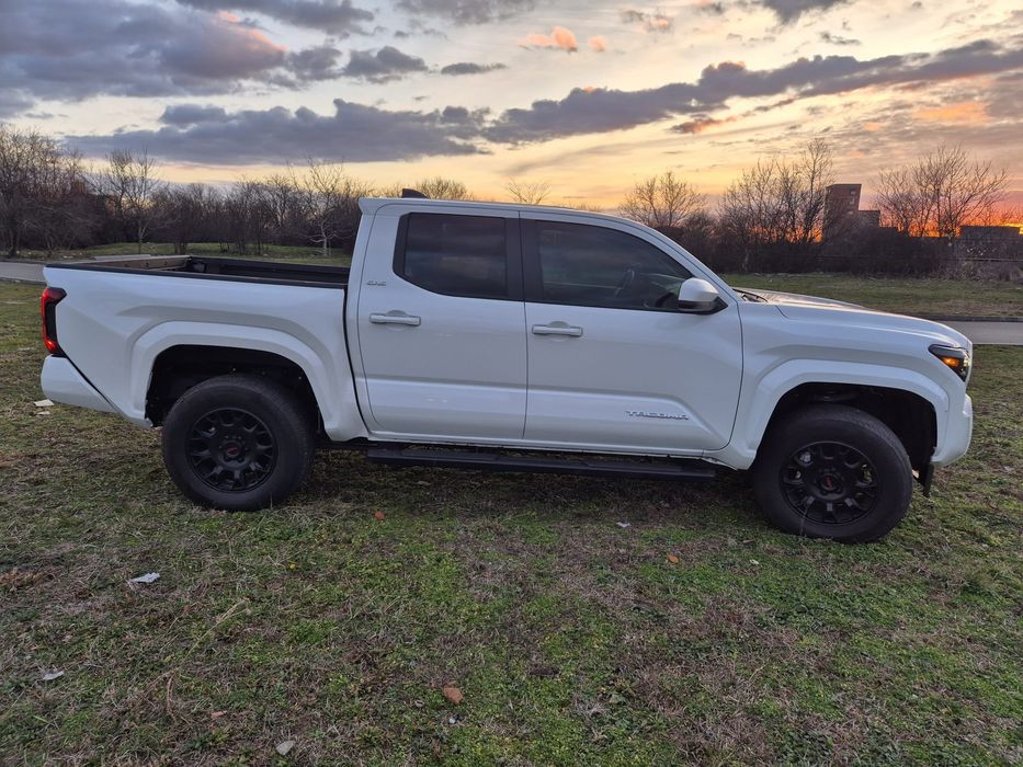 Toyota Tacoma 2,4turbo SR5 preț 45000€