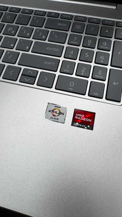 ENG ARZON NOUTBUK HP Laptop AMD Athlon/+AI/Dasturlash&Dostavka TEKIN