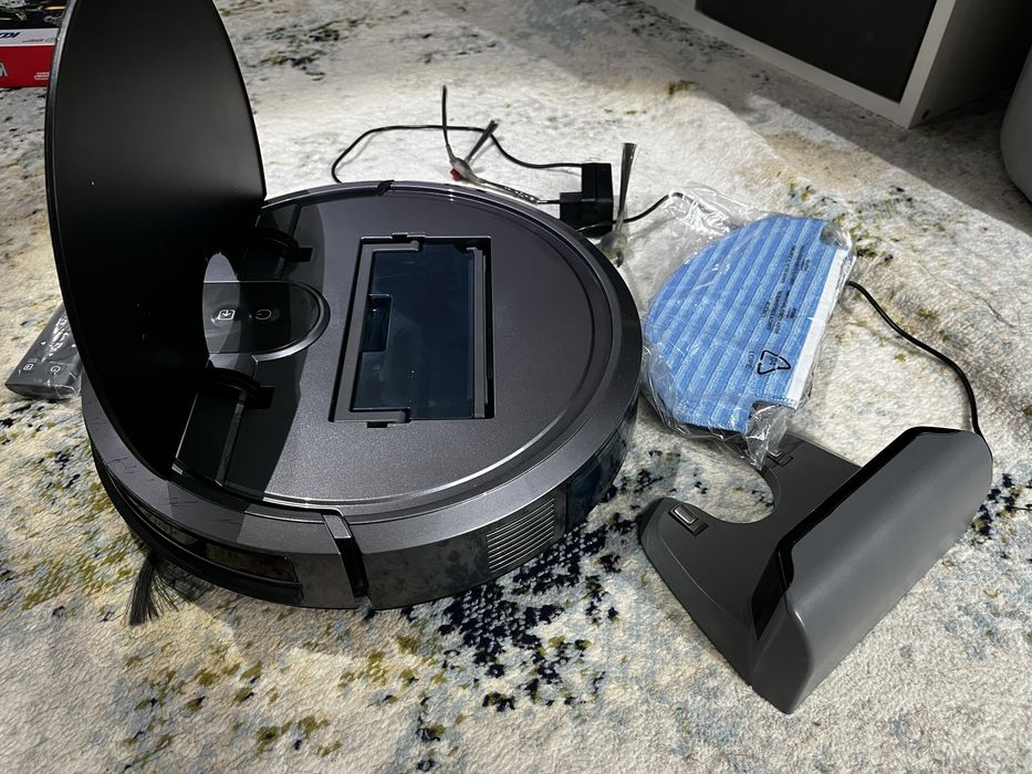 Продам робот пылесос(моющий)