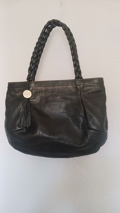 Max Mara, Tory Burch, Furla- €40