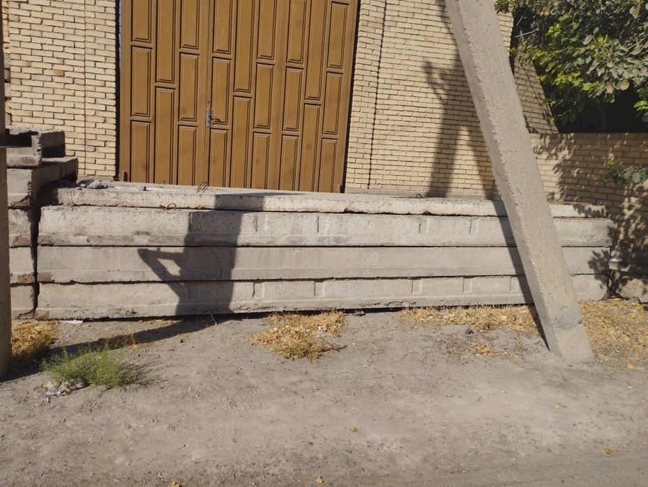 Курилиш учун 3х6 7 та плиткалар сотилади