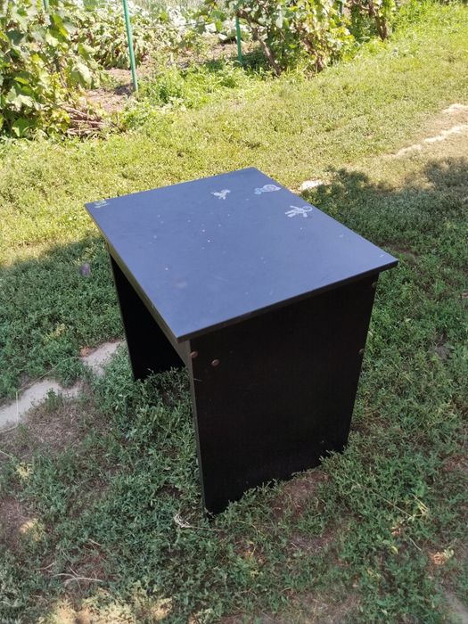 Продам детскую парту