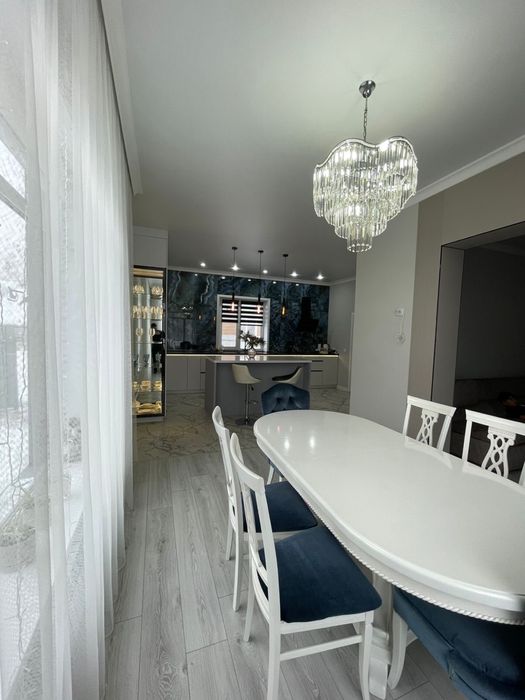 Продам Дом, Тепличное