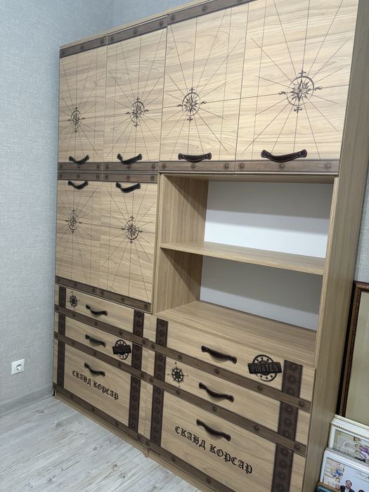 Продам шкаф для одежды, вещей